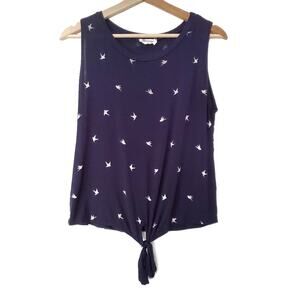 French Pastry | Knotted Tie Front Top